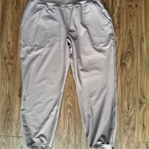 Old Navy High-Rise Leggings in Brown